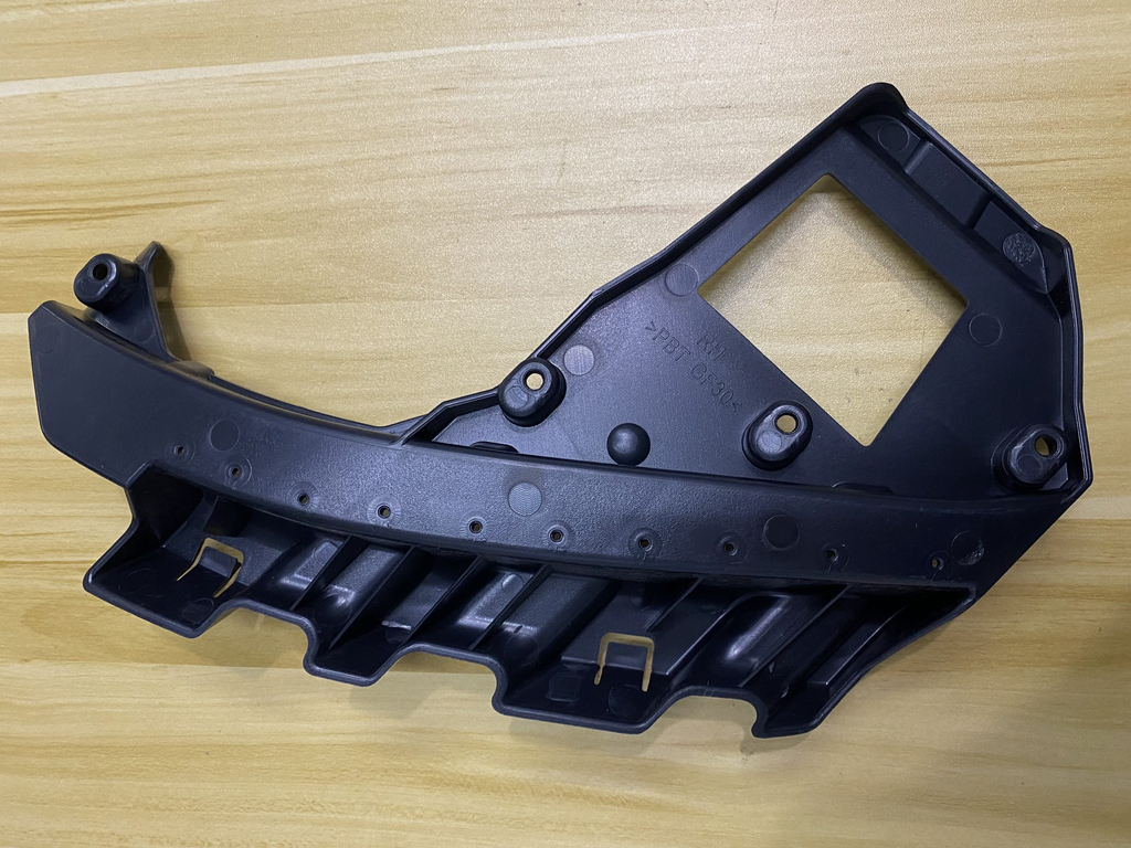 HEAD LAMP BRACKET (R)