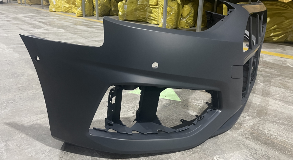 A4 B9 20 Front Bumper/N washer ,N washer cover,W 4 sensor hole